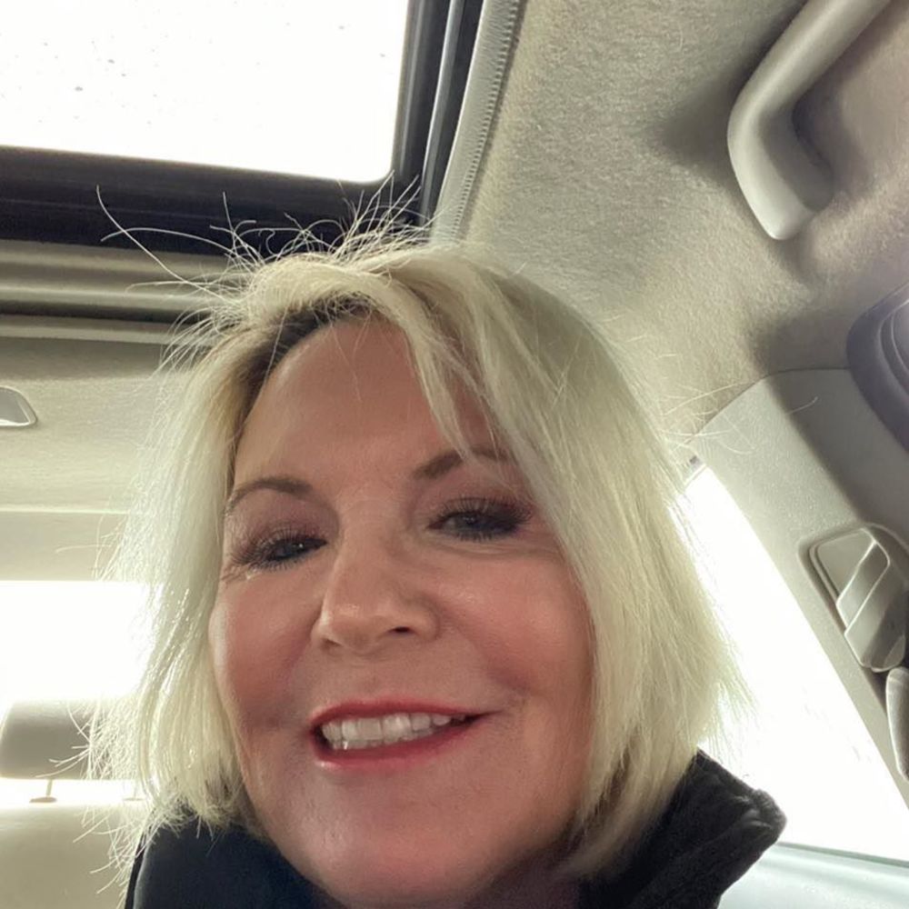 Meet your Posher, Michele